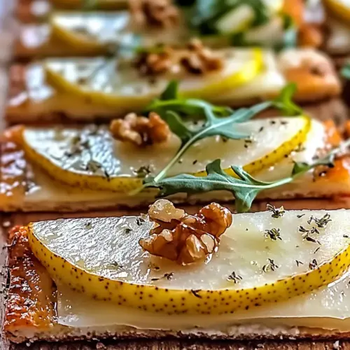 Cozy Pear & Gorgonzola Flatbread